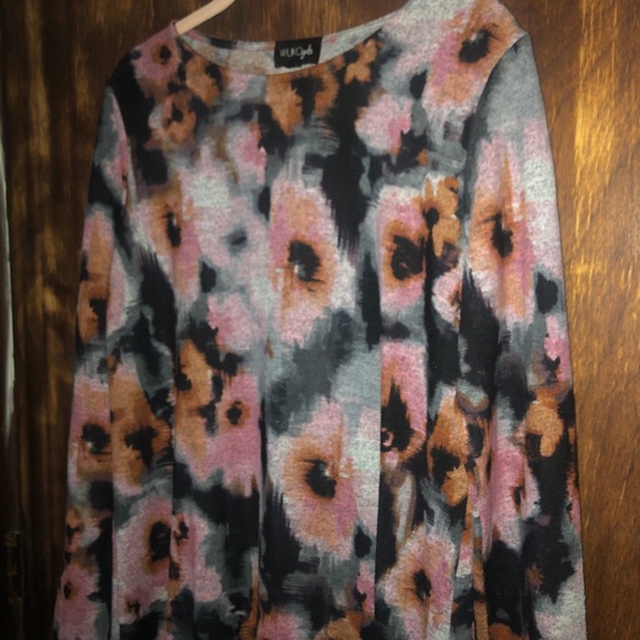 Floral midi dress - Picture 2 of 4